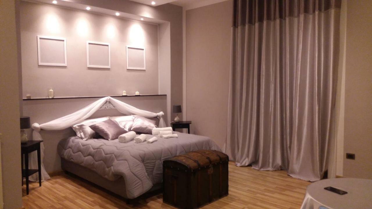 Reggia&Dintorni Rooms A Caserta Esterno foto